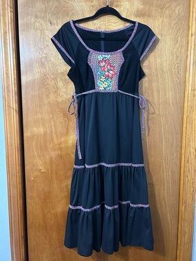 Jody California Black Tiered Midi Dress with Floral Yoke